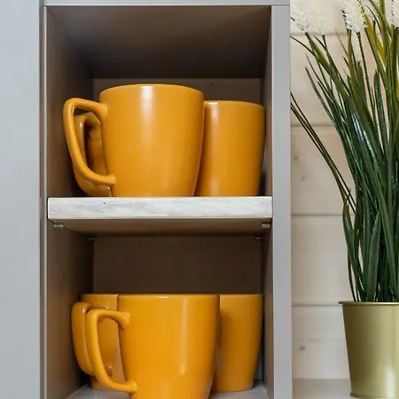 Staymoovers - Tinyhouse * 扎托尔