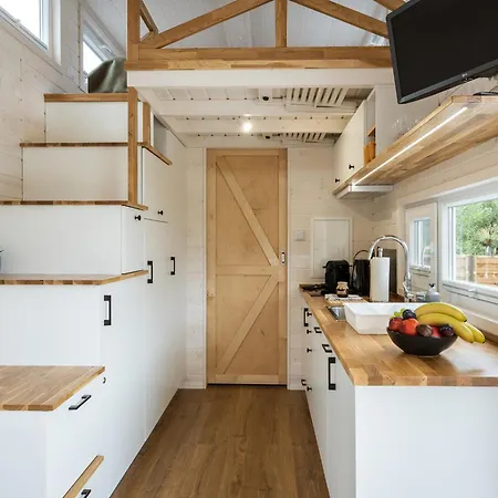 Staymoovers - Tinyhouse