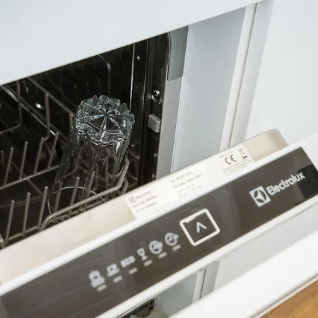 Staymoovers - Tinyhouse * 扎托尔