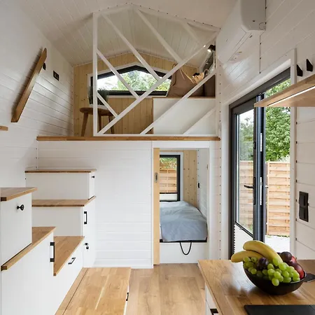 Staymoovers - Tinyhouse Zator