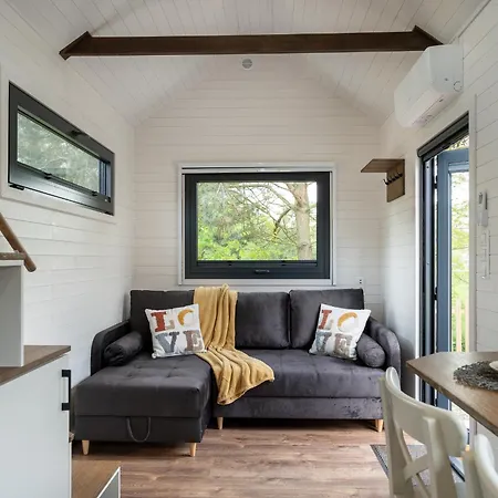 Staymoovers - Tinyhouse