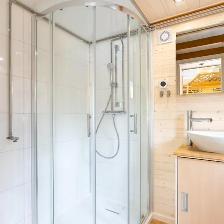 度假居 Staymoovers - Tinyhouse