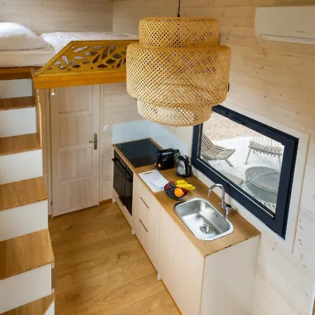 Staymoovers - Tinyhouse 度假居 扎托尔