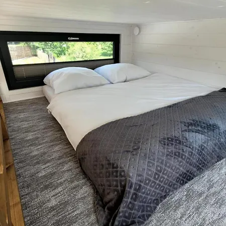 Staymoovers - Tinyhouse