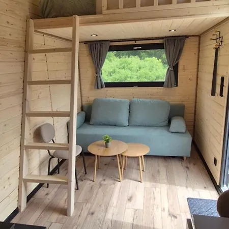 Staymoovers - Tinyhouse Zator