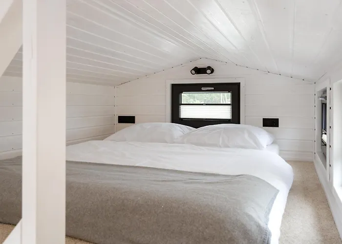Staymoovers - Tinyhouse Semesterbostad