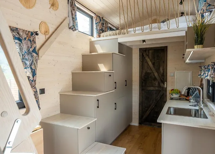 Staymoovers - Tinyhouse Zator