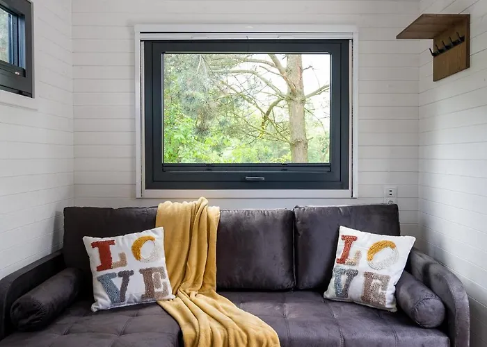 Staymoovers - Tinyhouse