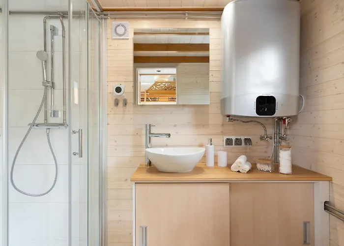 Staymoovers - Tinyhouse * Zator