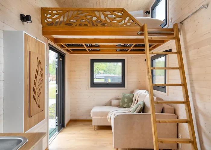 Staymoovers - Tinyhouse Zator