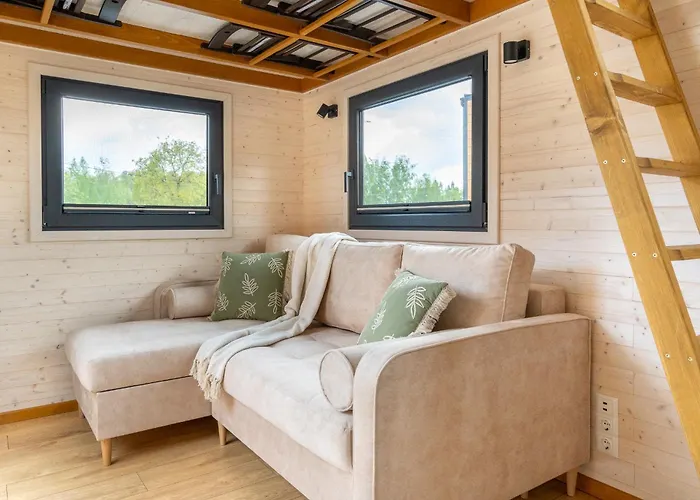 Staymoovers - Tinyhouse Zator