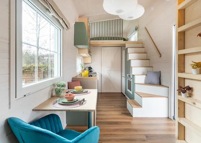 Staymoovers - Tinyhouse *